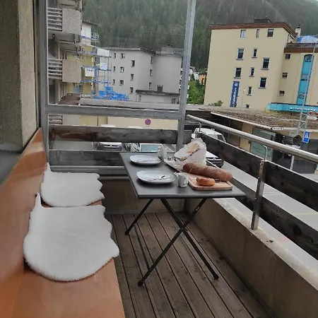 Haus Rhaetikon 1. Og, Links Apartment